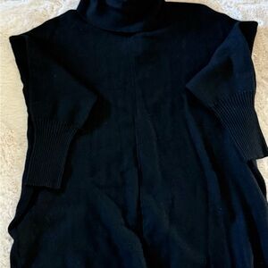 Cobblestone Elegant Black Turtleneck Sweater